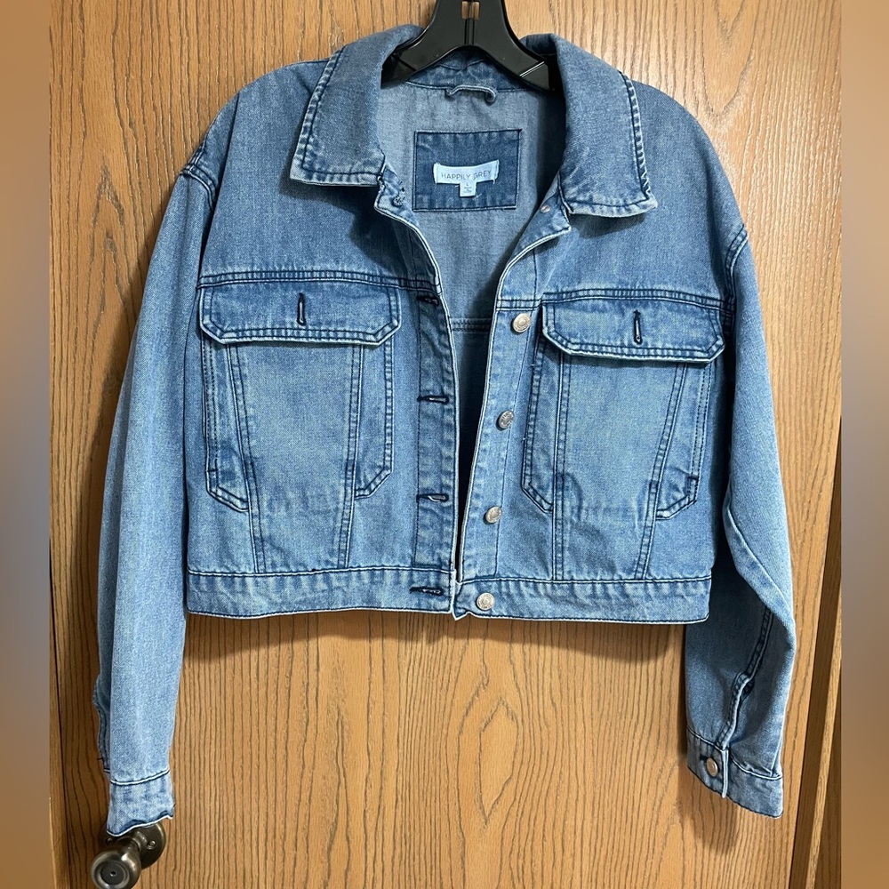 EUC Cropped Denim Jean Jacket